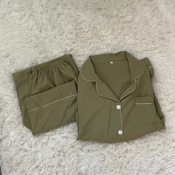 Brand new without tags pajama set - Picture 1 of 1